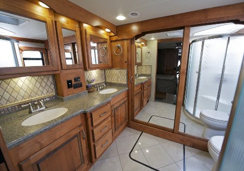 Staging the RV for selling