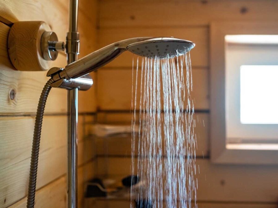 RV Showers and Tubs